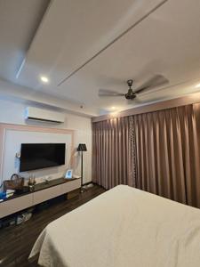Image of 1990 Sq.ft 3.5 BHK Apartment / Flat for sale in Wave Estate Group Housing 2 Phase 1, Sector 85, Mohali for Rs. 21000000