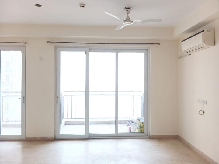 Adani M2K Oyster Grande Main Image 1