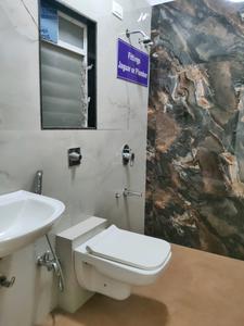 Common Bathroom Image of 950 Sq.ft 2 BHK Apartment / Flat for sale in Rustomjee Urbania, Thane West Thane for Rs. 15000000