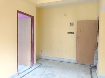 Living Room Image of 800 Sq.ft 2 BHK Apartment / Flat for sale in New Alipore Kolkata for Rs. 4800000