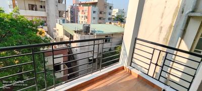 Balcony Image of 1600 Sq.ft 3 BHK Apartment / Flat for rent in Cox Town Bengaluru for Rs. 39000
