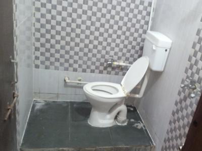 Bathroom Image of 400 Sq.ft 1 BHK Apartment / Flat for sale in Rau Indore for Rs. 1300000