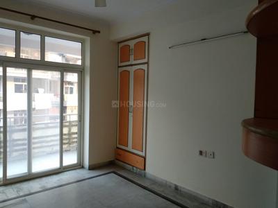 Bedroom Image of 1615 Sq.ft 3 BHK Apartment / Flat for sale in Mahagun Mansion Phase 1 and 2, Indirapuram Ghaziabad for Rs. 17800000
