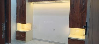Bedroom Image of 1000 Sq.ft 2 BHK Apartment / Flat for sale in Capital Metro Height, Sector 72 Noida for Rs. 3820000