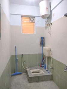 Common Bathroom Image of 1602 Sq.ft 3 BHK Apartment / Flat for rent in BM Serenity, HSR Layout Bengaluru for Rs. 53000