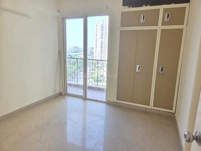 Bedroom Image of 1200 Sq.ft 3.5 BHK Apartment / Flat for sale in Jaypee Aman, Sector 151 Noida for Rs. 10500000