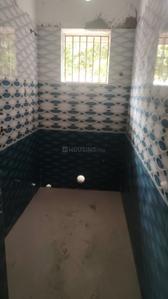 Bathroom Image of 450 Sq.ft 1 BHK Apartment / Flat for sale in Parnasree Pally Kolkata for Rs. 1300000