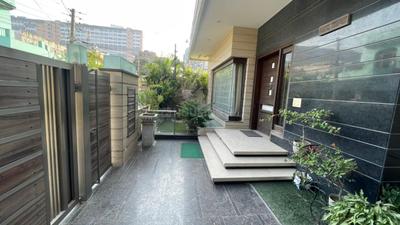 Balcony Image of 5050 Sq.ft 7 BHK Independent House for sale in Gazipur Zirakpur for Rs. 40000000