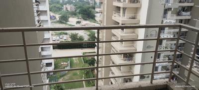 Balcony Image of 1685 Sq.ft 3 BHK Apartment / Flat for rent in Assotech Blith, Gopalpur Gurgaon for Rs. 36000