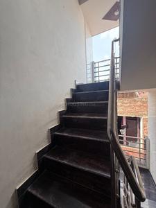 Image of 800 Sq.ft 3 BHK Builder Floor for sale in Mandawali, New Delhi for Rs. 5500000