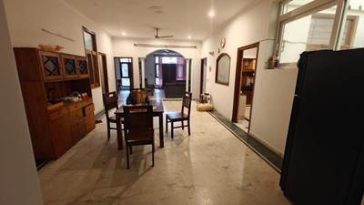 Hall Image of 2500 Sq.ft 3 BHK Builder Floor for rent in Sector 31 Noida for Rs. 52000