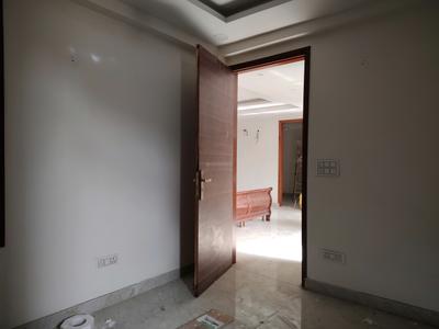 Bedroom Image of 1400 Sq.ft 4 BHK Builder Floor for sale in Khanpur New Delhi for Rs. 10000000