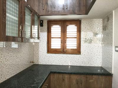 Kitchen Image of 600 Sq.ft 1 BHK Independent House for rent in Aarya Parameshwara Paradise by Aarya Group, K R Puram Bengaluru for Rs. 11500