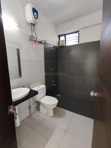 Bathroom Image of 2004 Sq.ft 3 BHK Apartment / Flat for sale in Diwalipura Vadodara for Rs. 8200000