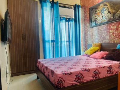 Bedroom Image of 690 Sq.ft 2 BHK Apartment / Flat for rent in Imperia H2O, Noida Extension Greater Noida for Rs. 12000