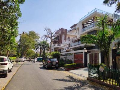 Image of 1744 Sq.ft 6 BHK Independent House for sale in Sector 50, Noida for Rs. 70000000
