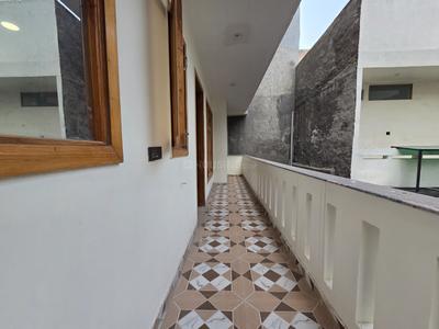 Balcony Image of 2700 Sq.ft 4 BHK Builder Floor for sale in Sector 37 Faridabad for Rs. 28000000