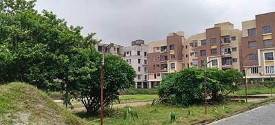 Image of 973 Sq.ft 2 BHK Apartment / Flat for sale in Orchard Estate, Madhyamgram, Kolkata for Rs. 4300000