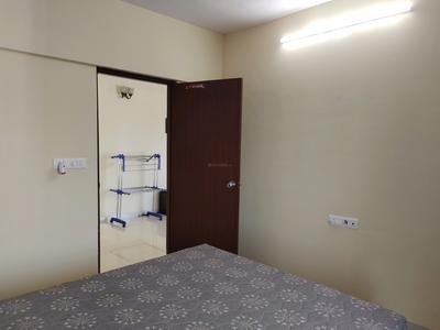 Bedroom Image of 885 Sq.ft 2 BHK Apartment / Flat for rent in Royal Oasis, Malad West Mumbai for Rs. 60000