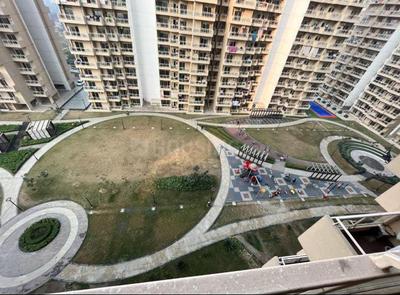 Balcony Image of 1895 Sq.ft 3.5 BHK Apartment / Flat for rent in Golfgreen Elite Golf Green, Sector 79 Noida for Rs. 55000