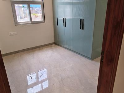 Bedroom Image of 1000 Sq.ft 3 BHK Builder Floor for sale in Mayur Vihar Phase 1 New Delhi for Rs. 13000000