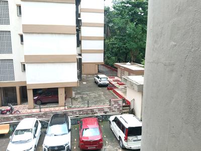 Bedroom One Image of 850 Sq.ft 2 BHK Apartment / Flat for rent in Mulund West Mumbai for Rs. 40000