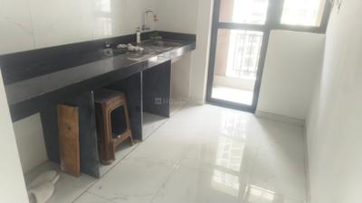 Kitchen Image of 750 Sq.ft 1.5 BHK Apartment / Flat for rent in Runwal Gardens, Dombivli East Thane for Rs. 15000