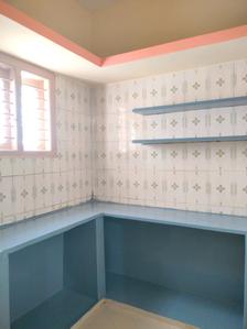 Kitchen Image of 350 Sq.ft 1 BHK Independent House for rent in Bommanahalli Bengaluru for Rs. 13000