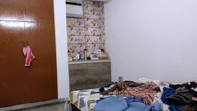 Bedroom Image of 750 Sq.ft 2 BHK Apartment / Flat for rent in CGHS Rail Vihar, Sector 15 Gurgaon for Rs. 35000