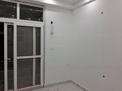 Bedroom Image of 1550 Sq.ft 3 BHK Apartment / Flat for sale in Sector 72 Noida for Rs. 5800000