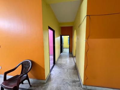 Hall Image of 1000 Sq.ft 3 BHK Apartment / Flat for rent in Paschim Putiary Kolkata for Rs. 19000
