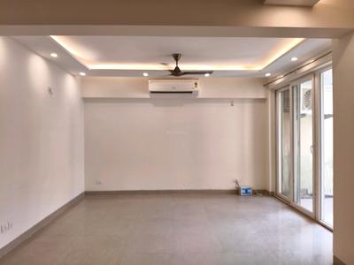 Living Room Image of 1600 Sq.ft 3 BHK Apartment / Flat for sale in Emaar Emerald Floors Premier, Sector 65 Gurgaon for Rs. 33000000