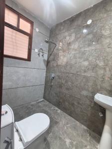 Image of 1970 Sq.ft 2.5 BHK Builder Floor for rent in Global Tower, Ashok Vihar Phase 3 Extension, Gurgaon for Rs. 20000