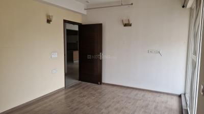 Bedroom Image of 1827 Sq.ft 3 BHK Apartment / Flat for sale in Sector 68 Noida for Rs. 33500000