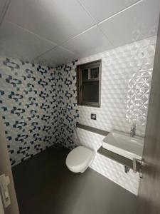 Bathroom Image of 2500 Sq.ft 4.5 BHK Apartment / Flat for sale in Bramha The Collection, Wadgaon Sheri Pune for Rs. 24500000