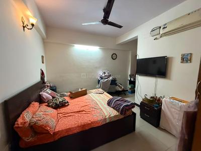 Bedroom Image of 2000 Sq.ft 3 BHK Apartment / Flat for rent in Halasuru Bengaluru for Rs. 80000