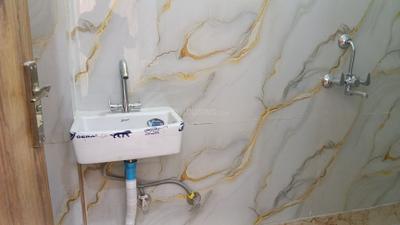 Image of 990 Sq.ft 3 BHK Builder Floor for sale in Govindpuri Extension, New Delhi for Rs. 8000000