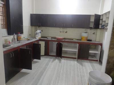 Kitchen Image of 2152 Sq.ft 3 BHK Builder Floor for rent in Gomti Nagar Lucknow for Rs. 25000