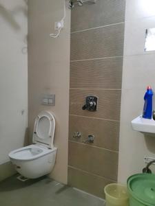Common Bathroom Image of 900 Sq.ft 2 BHK Apartment / Flat for rent in Kasarvadavali Thane for Rs. 28000