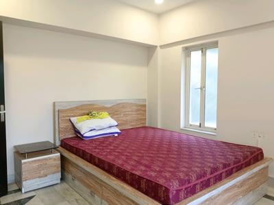 Bedroom Image of 2000 Sq.ft 3 BHK Apartment / Flat for sale in Ballygunge Kolkata for Rs. 21000000