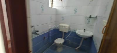 Bathroom Image of 1600 Sq.ft 3 BHK Apartment / Flat for rent in Maruthi Sevanagar Bengaluru for Rs. 37000