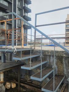 Image of 10000 Sq.ft 6 BHK Penthouse for sale in Bandra West, Mumbai for Rs. 350000000
