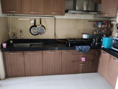 Kitchen Image of 1010 Sq.ft 2 BHK Apartment / Flat for sale in Lodha Luxuria, Thane West Thane for Rs. 15500000
