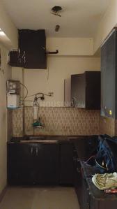 Kitchen Image of 850 Sq.ft 2 BHK Apartment / Flat for rent in Supertech Livingston, Crossings Republik Ghaziabad for Rs. 16000