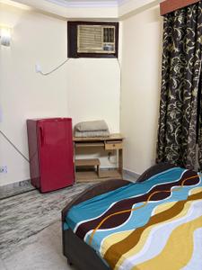 Bedroom Image of 350 Sq.ft 1 RK Builder Floor for rent in Sector 30 Noida for Rs. 16125