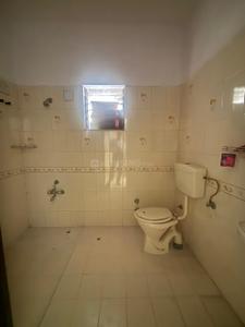 Bathroom Image of 1400 Sq.ft 3 BHK Independent House for sale in Sunpharma Road Vadodara for Rs. 8250000