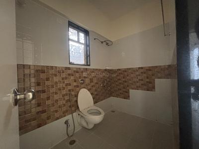 Bathroom Image of 1500 Sq.ft 3 BHK Apartment / Flat for rent in Rachana Bella Casa Royale Tower O, Sus Pune for Rs. 42000