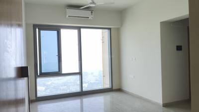 Living Room Image of 700 Sq.ft 2 BHK Apartment / Flat for rent in Piramal Aranya, Byculla Mumbai for Rs. 110001