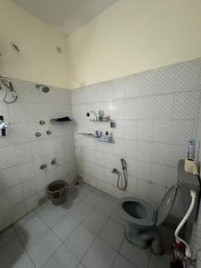 Bathroom Image of 600 Sq.ft 1 BHK Apartment / Flat for rent in Brookefield Bengaluru for Rs. 29000