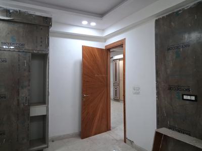 Bedroom Image of 1650 Sq.ft 3.5 BHK Apartment / Flat for sale in DM Infra, Sector 104 Noida for Rs. 6225000
